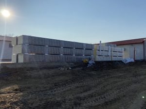 2022 március-április-május, június  Verpelet hűtőházak  1000m3 – 600m3 – 400-400 és 200 m3 és kamrák építése  Rubus-F Bt-nek